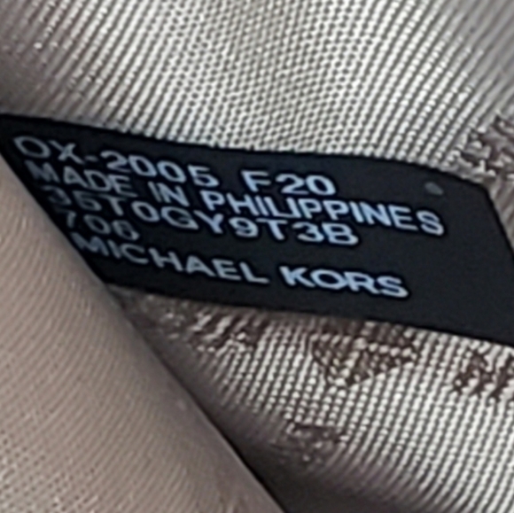 ⚠️LAST 1⚠️ Michael Kors Kenly LG Tote - Picture 5 of 7